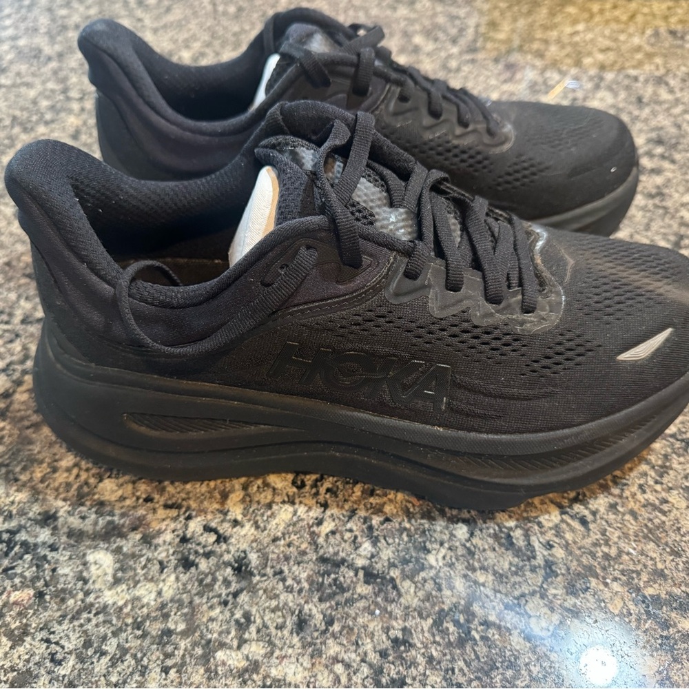 Hoka Black Bondi 9 Athletic Sneakers